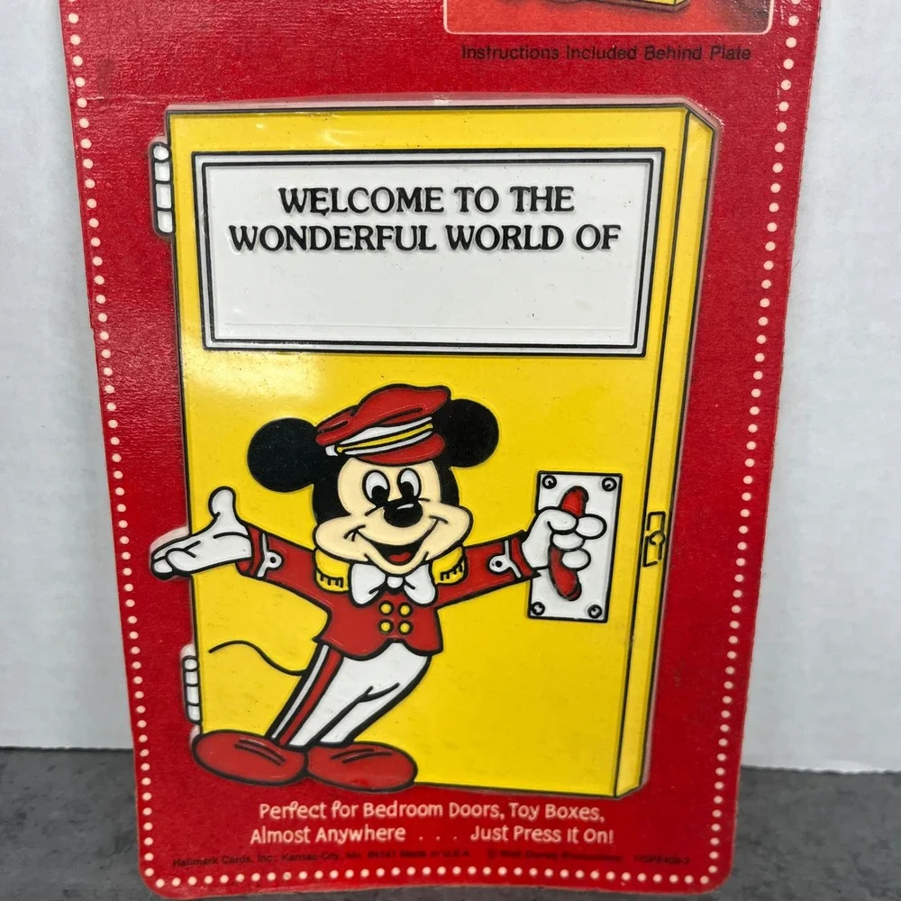 Hallmark Mickey Mouse Door Welcome‎ Plate Personalized Name Decor Vintage Retro